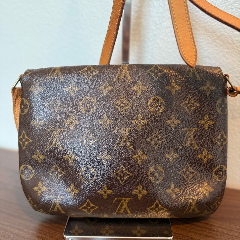 Louis Vuitton‎ Tango Monogram Crossbody Bag - Picture 3 of 7